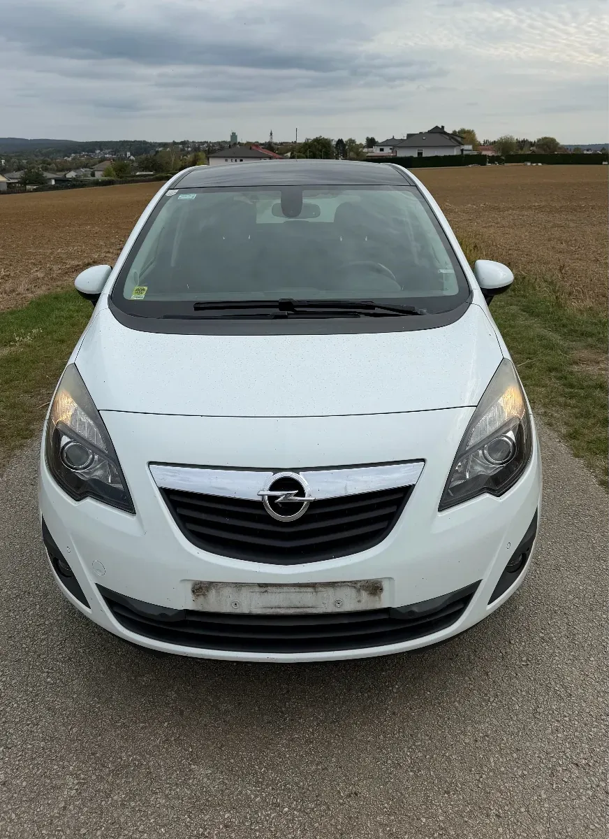 Opel Meriva 2013 photo 2