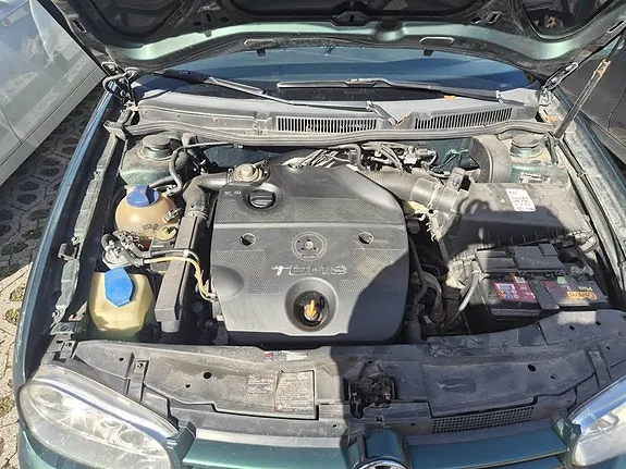 Volkswagen Golf 2000 photo 3