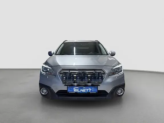 Subaru Outback 2015 photo 2