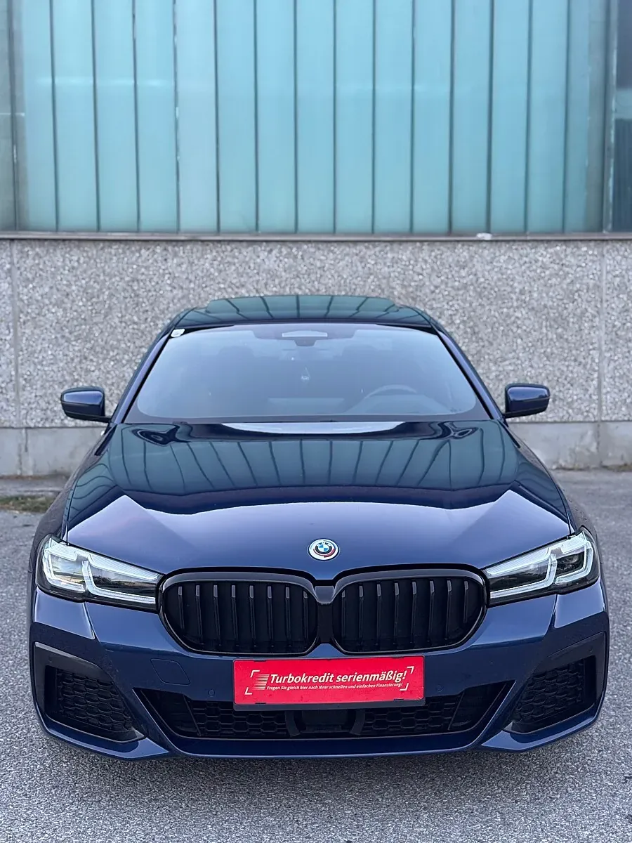 BMW 5 Series 2022 photo 3