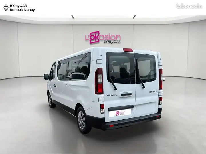 Renault Trafic 2020 photo 3