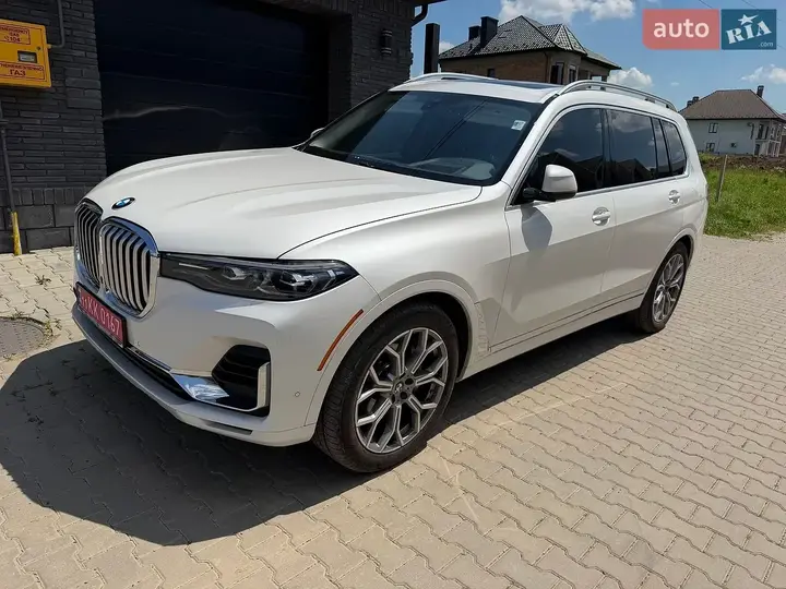 BMW X7