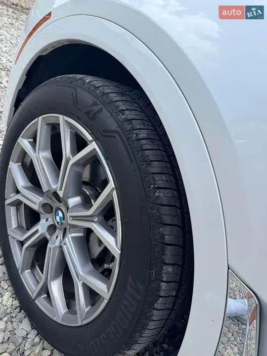 BMW X7 2021 photo 4