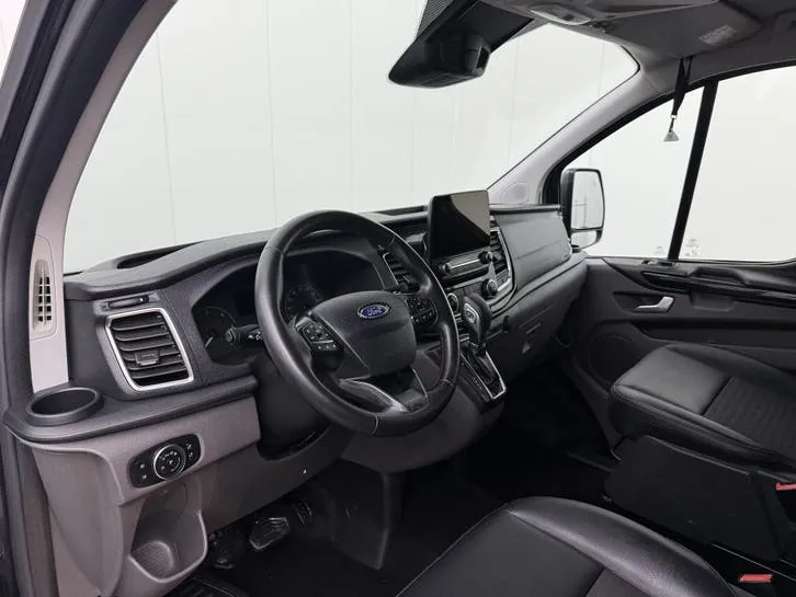 Ford Transit Custom 2023 photo 3