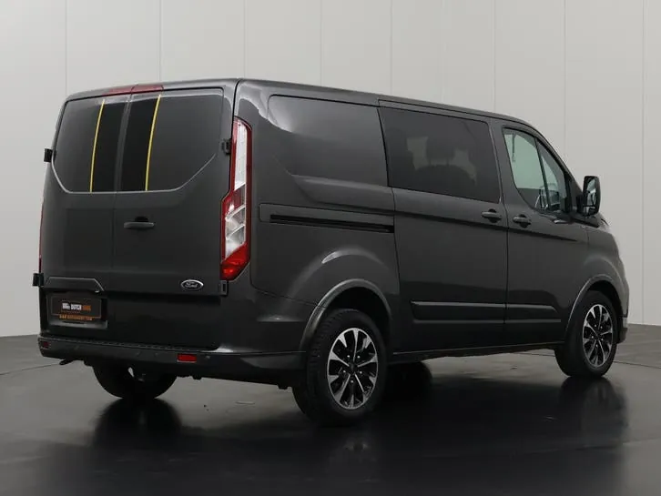 Ford Transit Custom 2023 photo 2