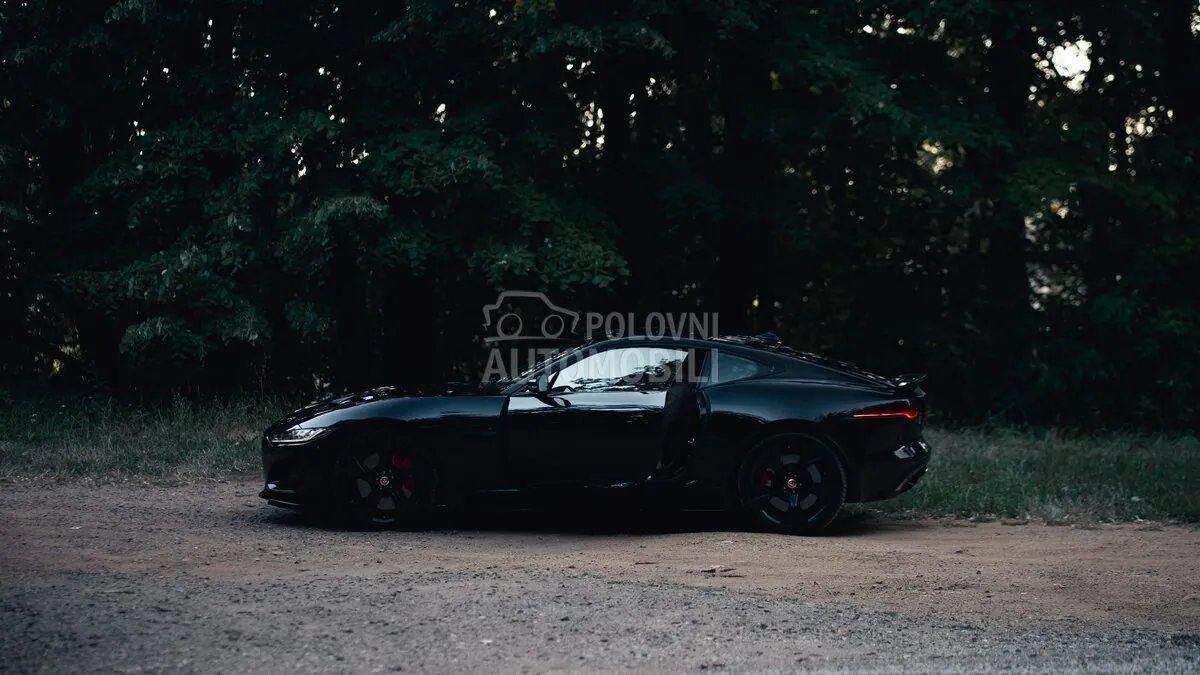 Jaguar F-Type 2022 photo 2