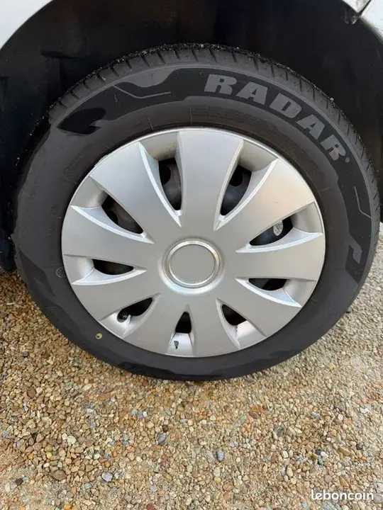 Renault Clio 2006 photo 5