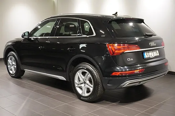 Audi Q5 2022 photo 3