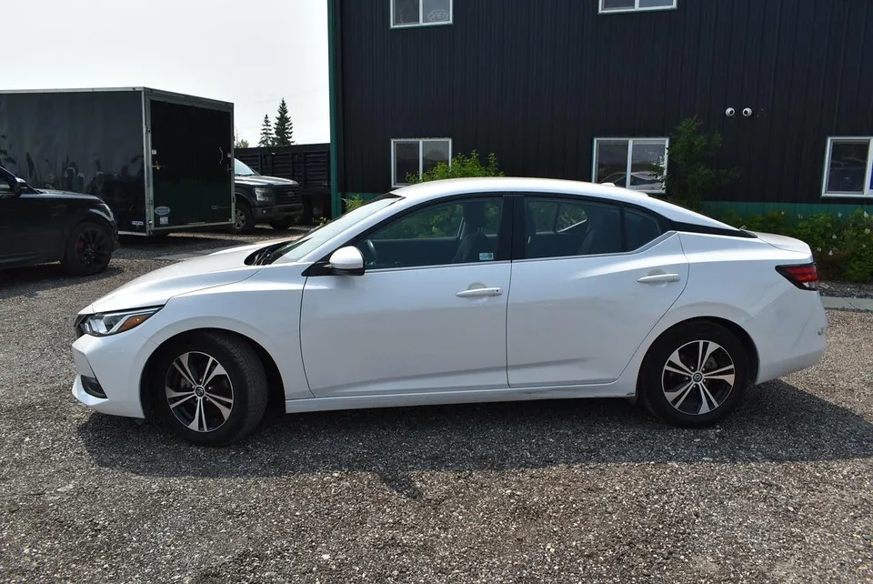 Nissan Sentra 2022 photo 2