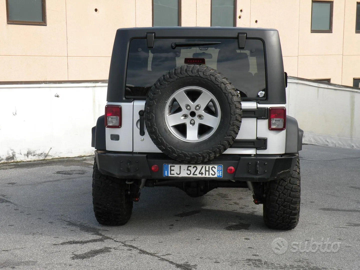 Jeep Wrangler 2011 photo 5