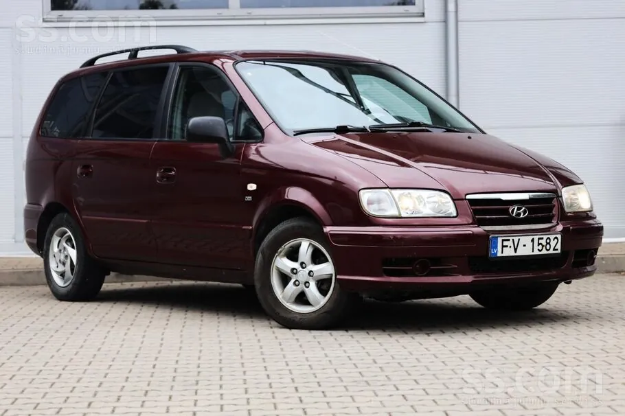 Hyundai Trajet 2006 photo 2
