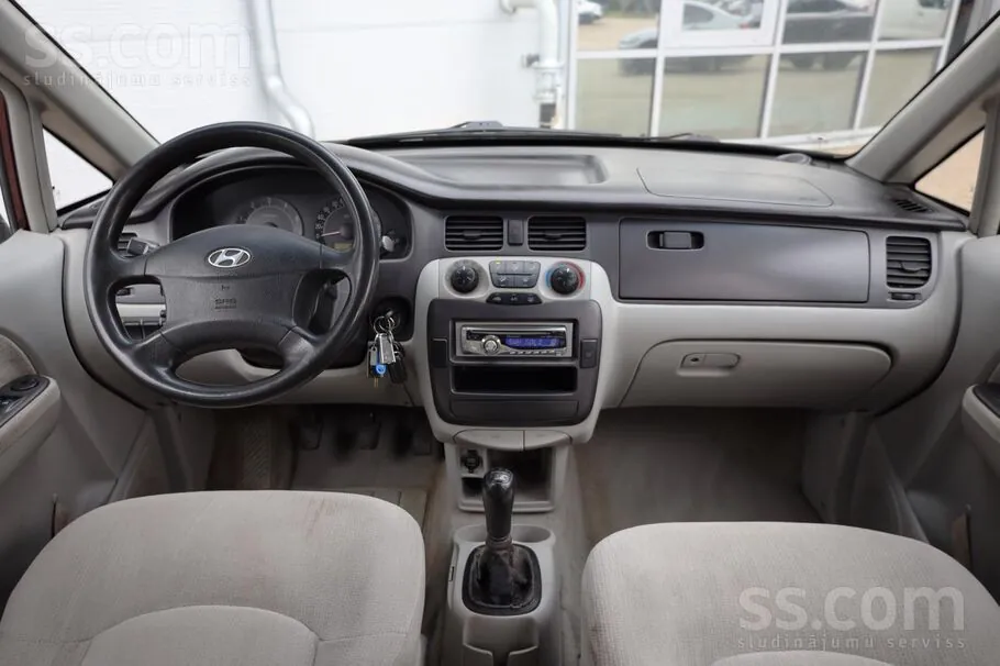 Hyundai Trajet 2006 photo 5
