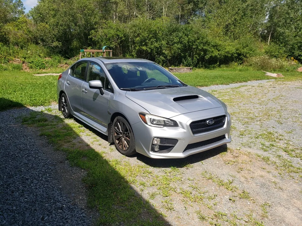 Subaru Wrx 2015 photo 2