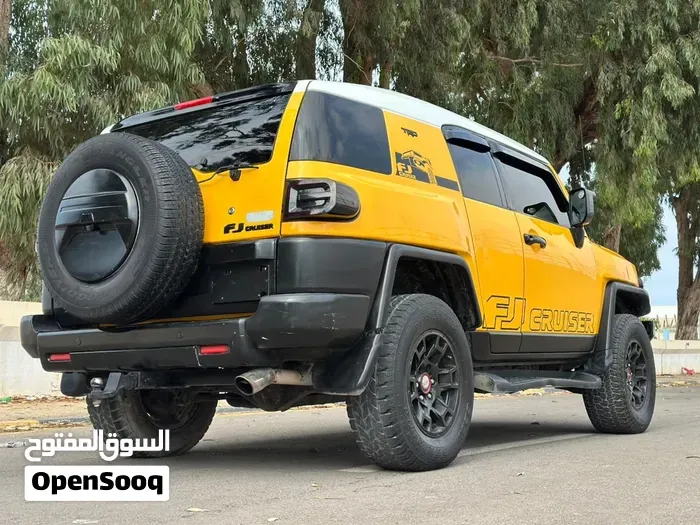 Toyota Fj Cruiser 2023 photo 3