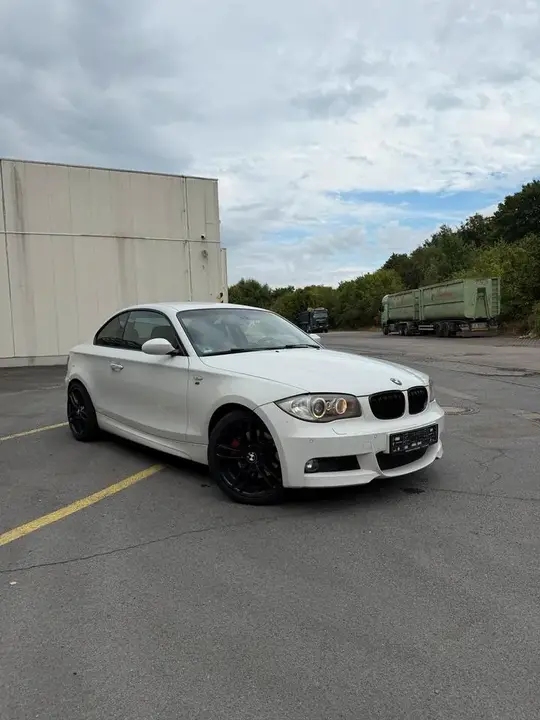 BMW 123D Coupé