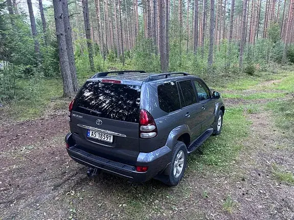 Toyota Land Cruiser 2008 photo 5
