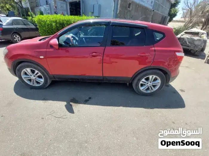 Nissan Qashqai 2012 photo 4