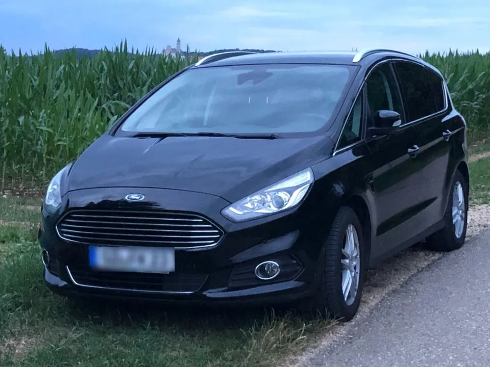 Ford S-Max