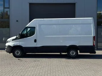 Iveco Daily 2019 photo 2