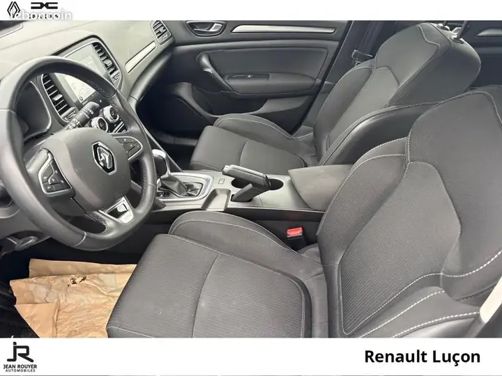 Renault Megane 2022 photo 3