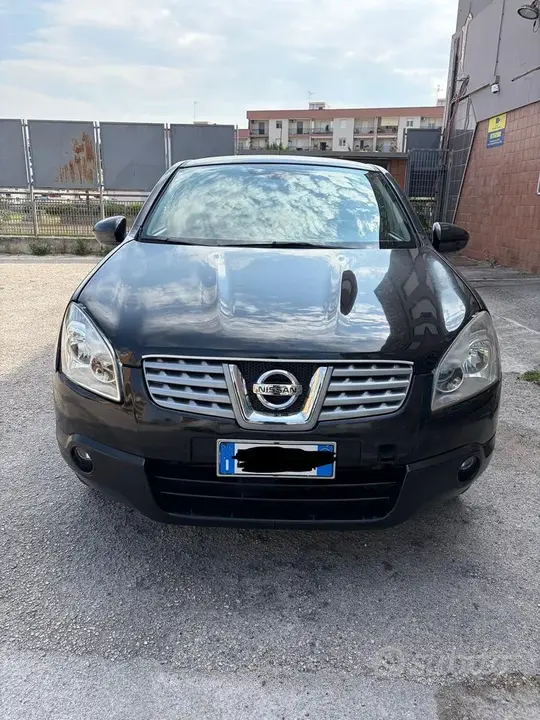 Nissan Qashqai 2010 photo 2