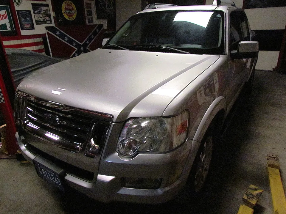 Ford Explorer Sport Trac 2008 photo 4