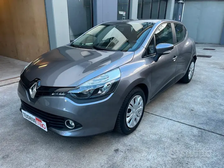 Renault Clio 2014 photo 3