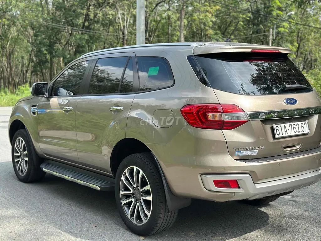 Ford Everest 2019 photo 2