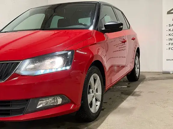 Skoda Fabia 2016 photo 4