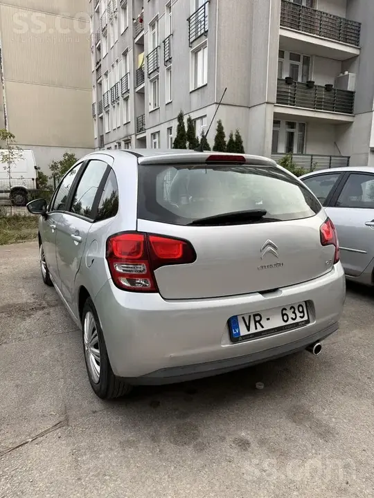 Citroen C3 2010 photo 3