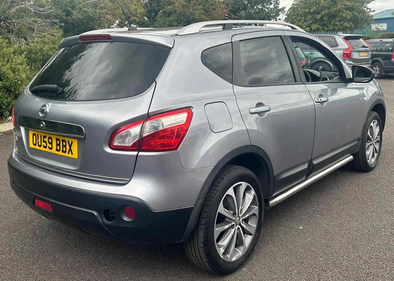 Nissan Qashqai 2010 photo 5