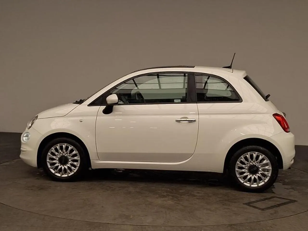 Fiat 500 2020 photo 4