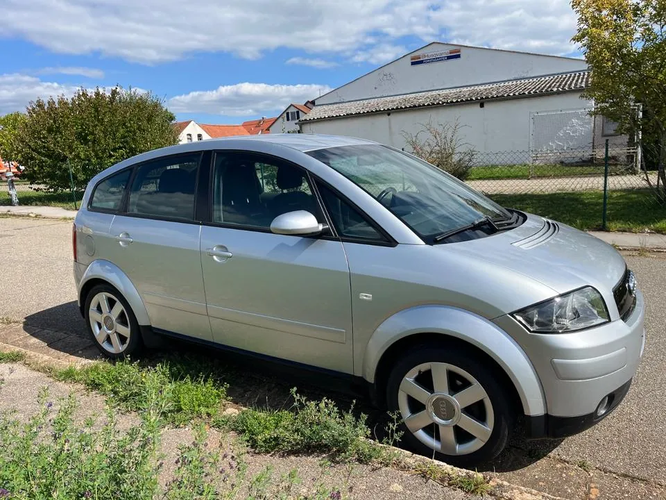 Audi A2