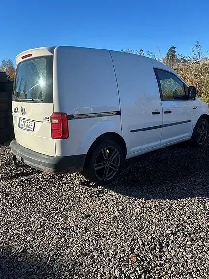 Volkswagen Caddy 2016 photo 2