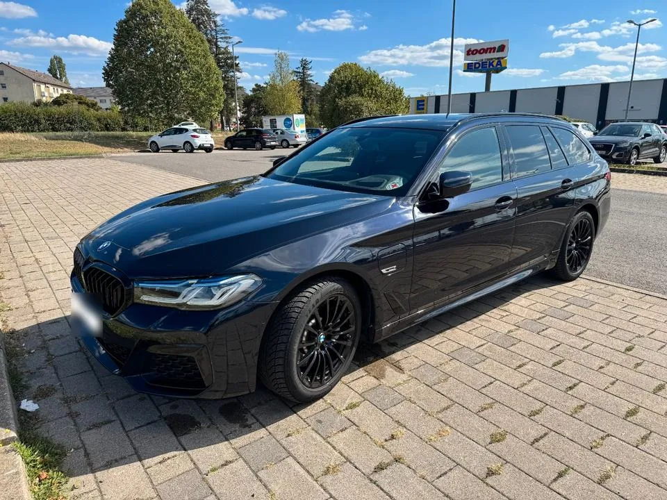 BMW 530E Touring