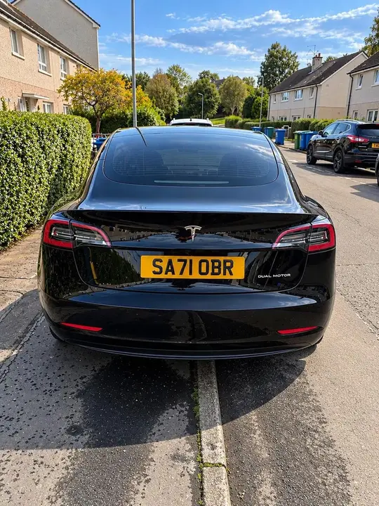 Tesla Model 3 2021 photo 3