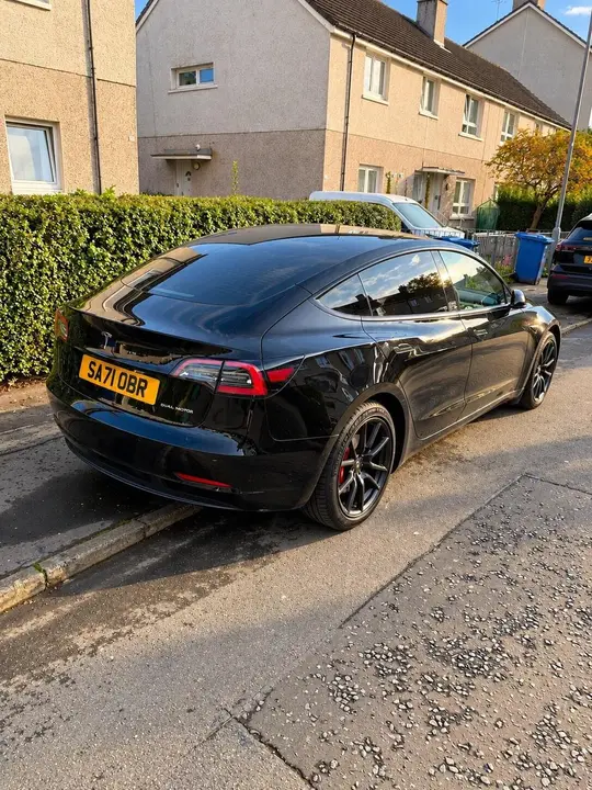 Tesla Model 3 2021 photo 4