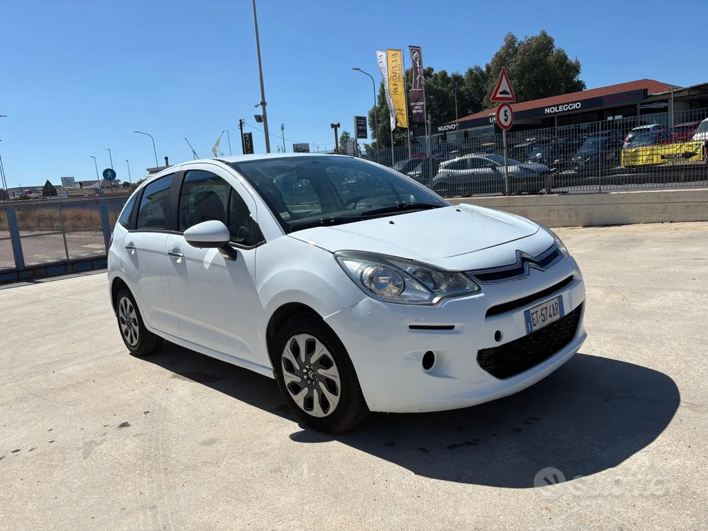 Citroen C3 2013 photo 3