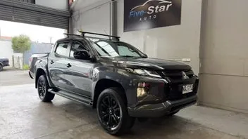 Mitsubishi Triton 2021 photo 2