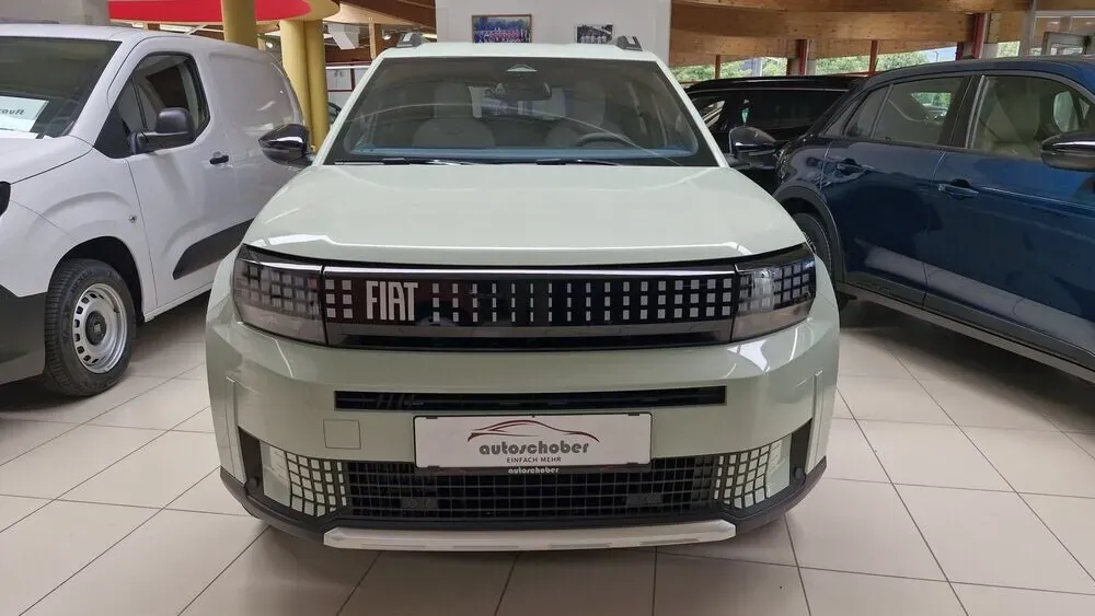 Fiat Grande Panda photo 2