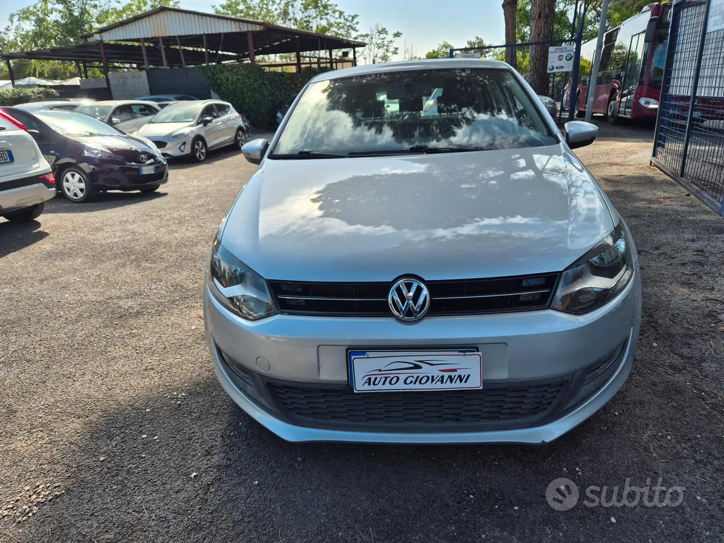 Volkswagen Polo 2012 photo 3