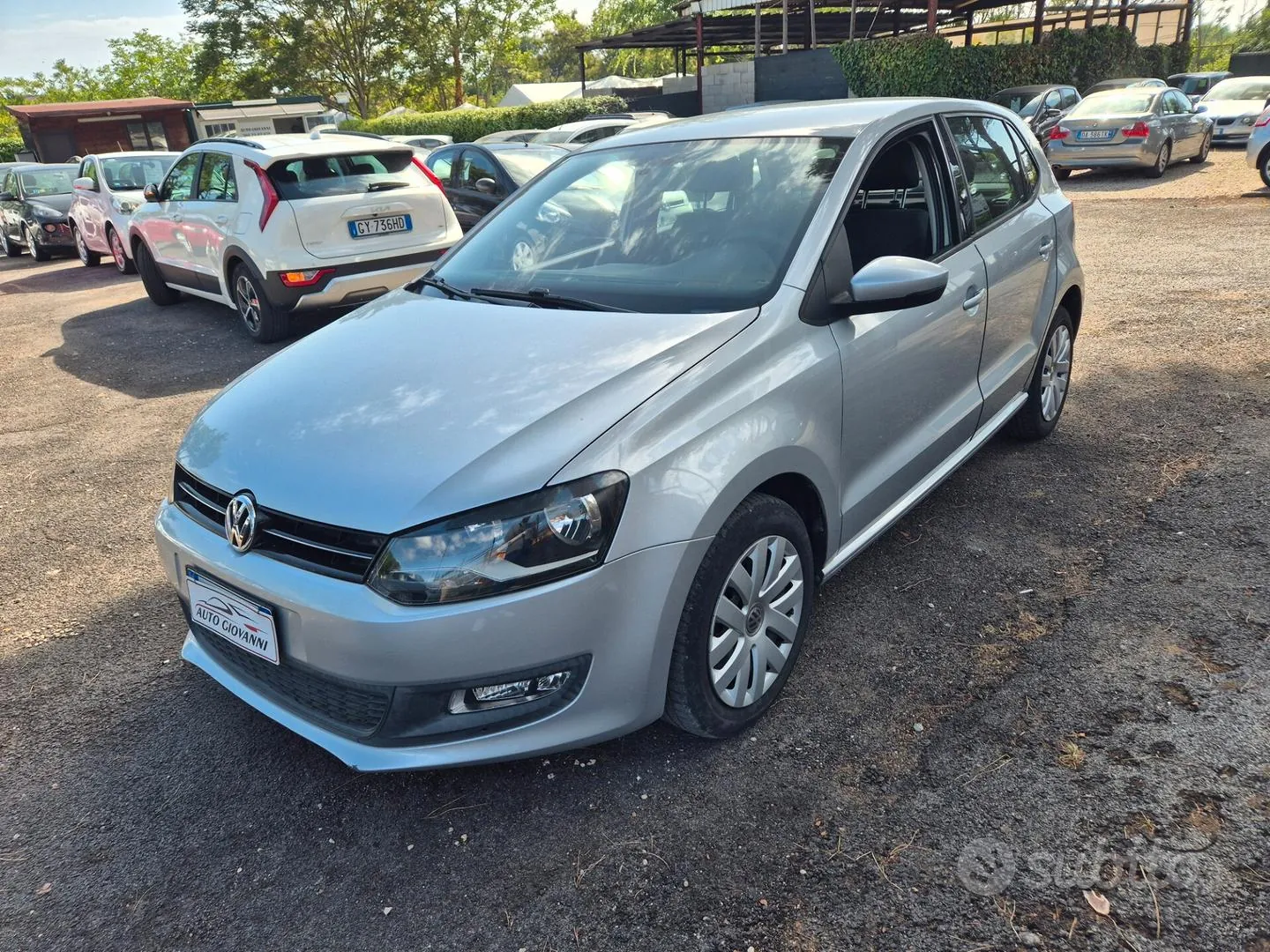 Volkswagen Polo 2012 photo 2