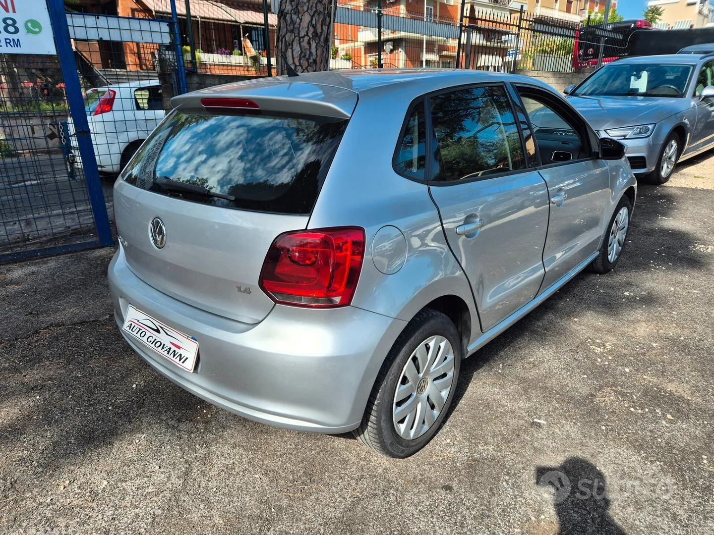 Volkswagen Polo 2012 photo 4