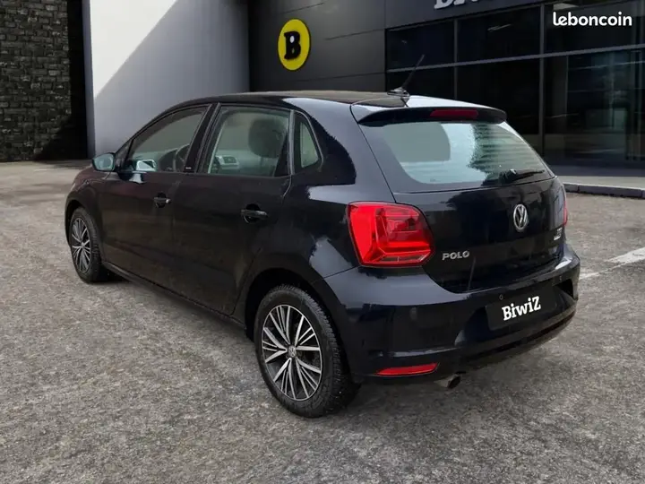 Volkswagen Polo 2016 photo 3
