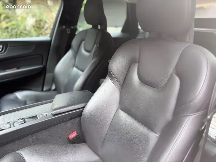 Volvo Xc60 2018 photo 3