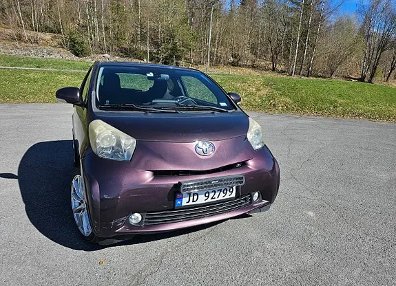 Toyota Iq