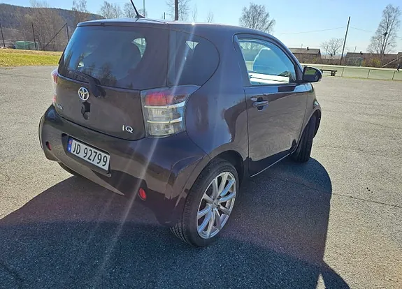 Toyota Iq 2009 photo 3