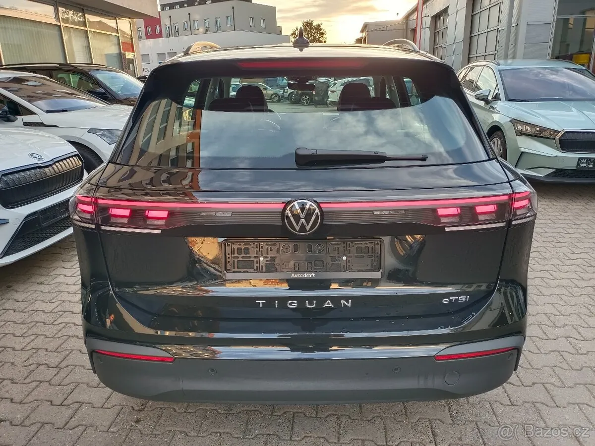 Volkswagen Tiguan 2025 photo 5