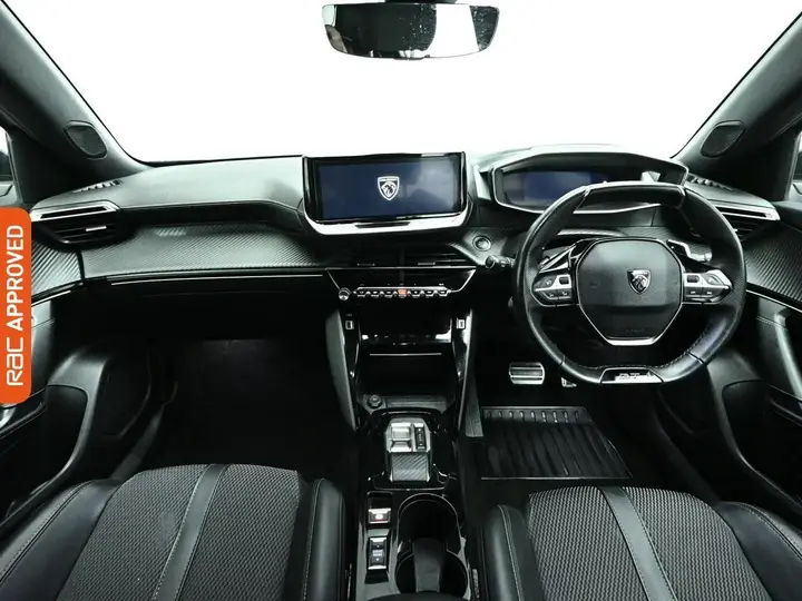 Peugeot 2008 2023 photo 2