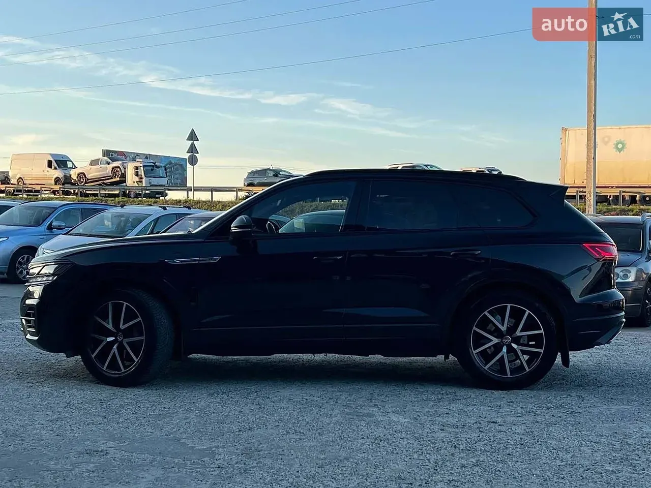 Volkswagen Touareg 2021 photo 4